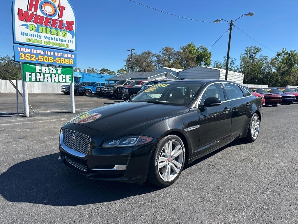 Jaguar XJ-Series  2016