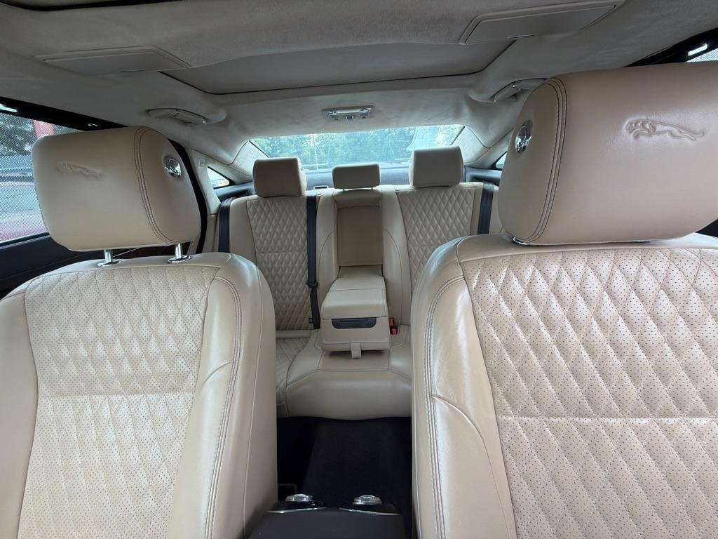 Jaguar XJ-Series  2016