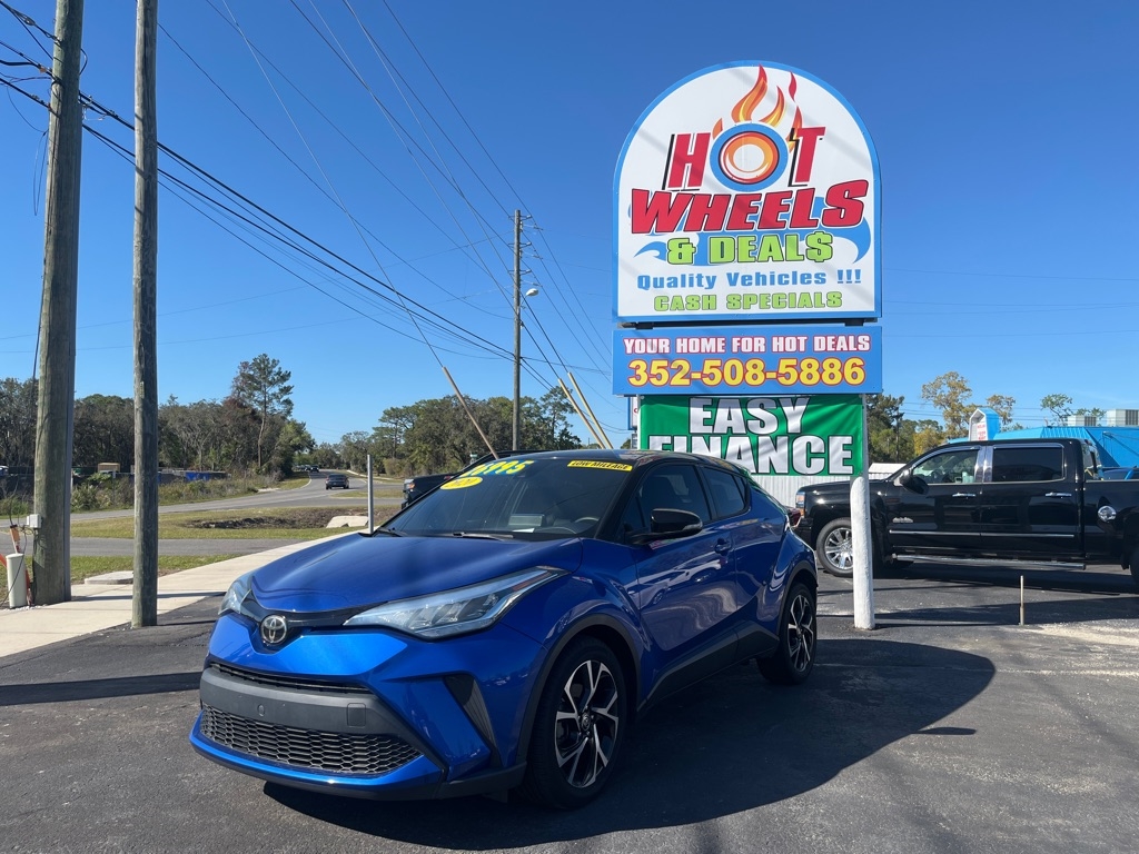Toyota C-HR XLE 2020 Toyota C-HR XLE 2020