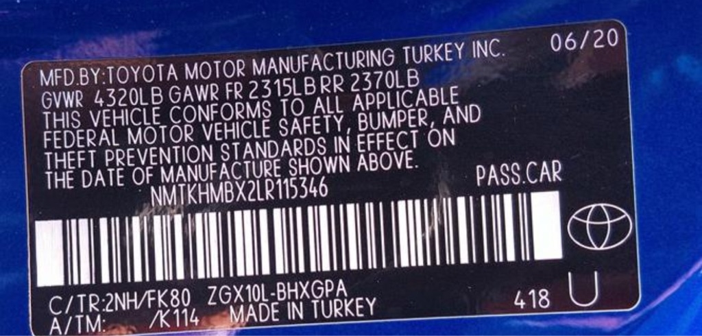 Toyota C-HR XLE 2020 Toyota C-HR XLE 2020