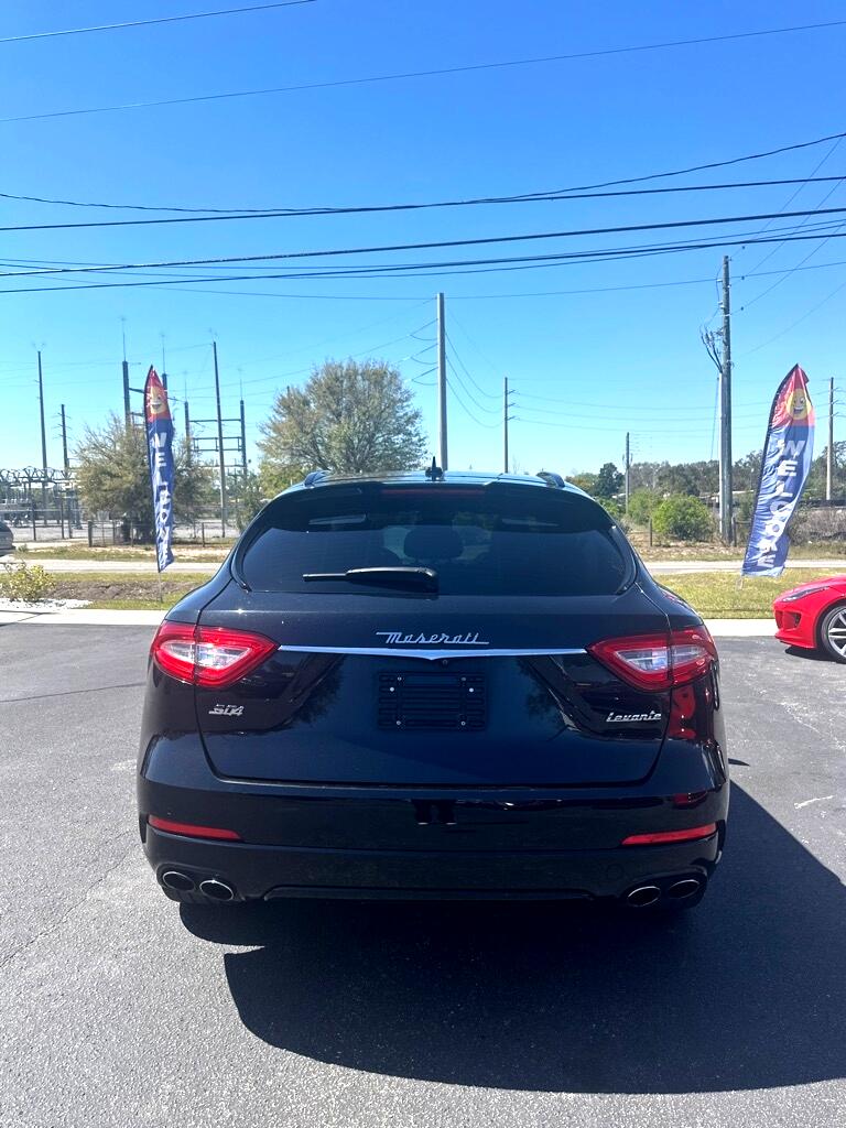 Maserati Levante S 2017 Maserati Levante S 2017