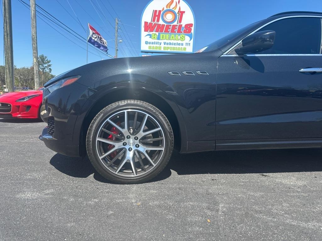 Maserati Levante  2017