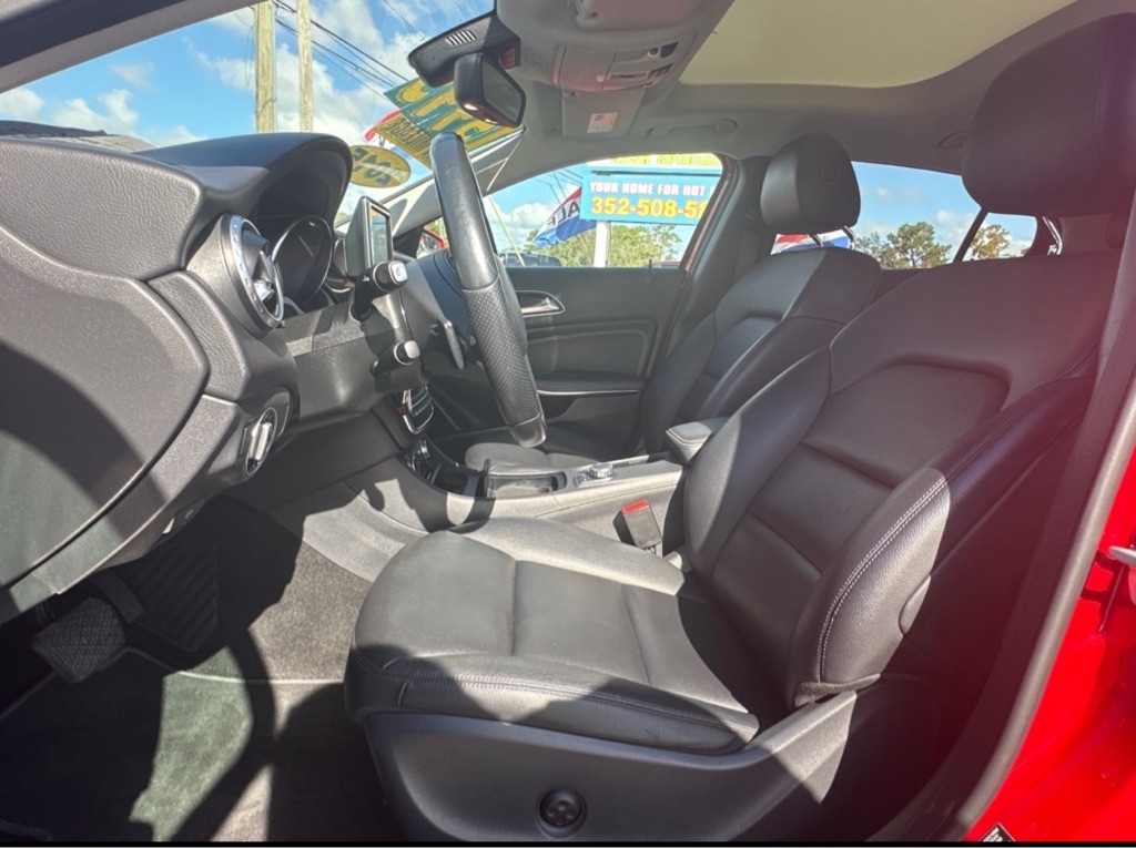 Mercedes-Benz GLA-Class GLA250 4MATIC 2015 Mercedes-Benz GLA-Class GLA250 4MATIC 2015