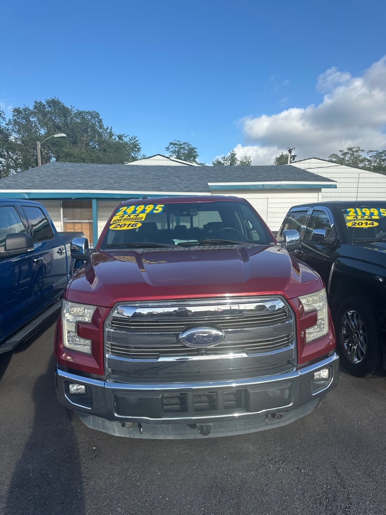 Ford F-150 Lariat SuperCrew 5.5-ft. Bed 4WD 2016 Ford F-150 Lariat SuperCrew 5.5-ft. Bed 4WD 2016