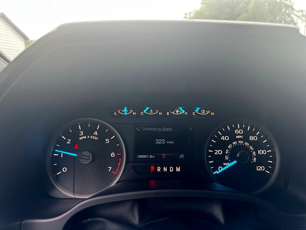 Ford F-150 XL SuperCrew 5.5-ft. Bed 4WD 2019 Ford F-150 XL SuperCrew 5.5-ft. Bed 4WD 2019