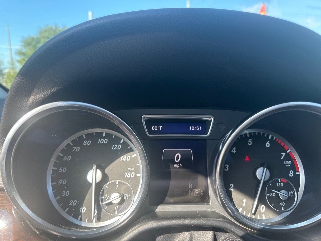 Mercedes-Benz M-Class ML350 4MATIC 2014 Mercedes-Benz M-Class ML350 4MATIC 2014
