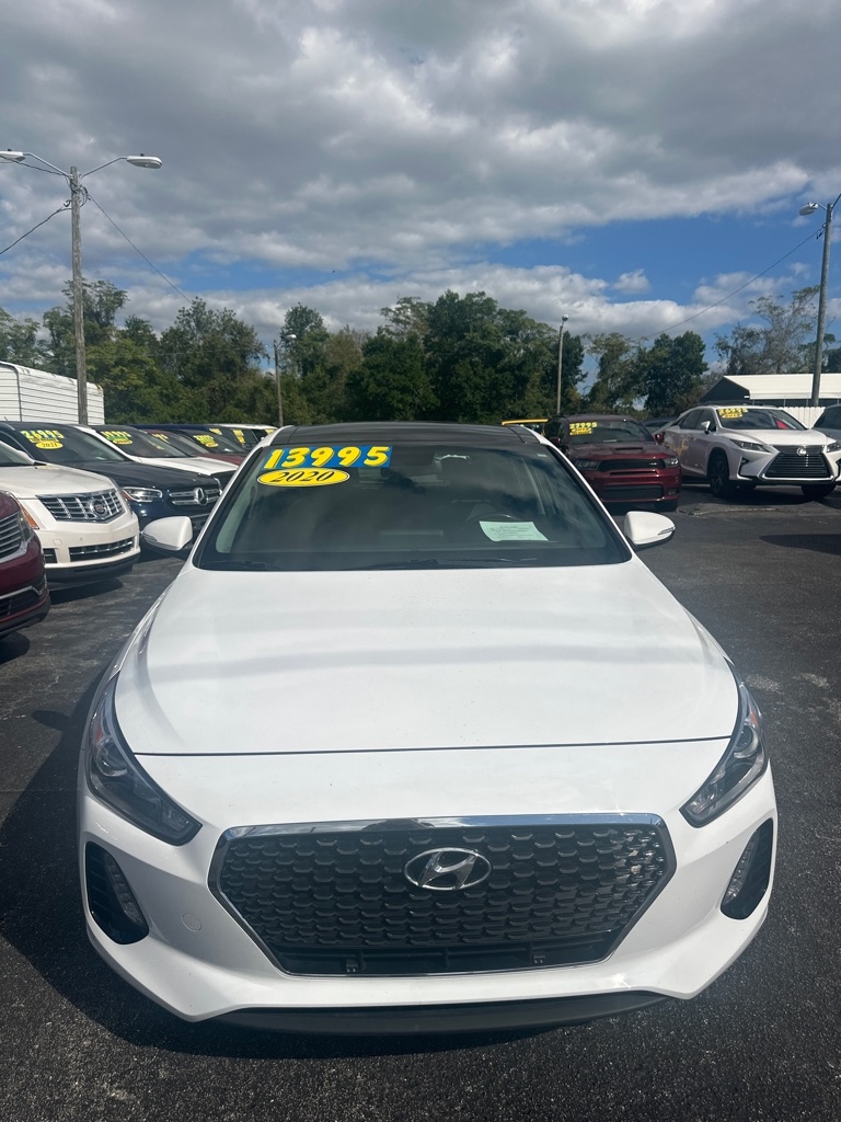 Hyundai Elantra GT Base 6A 2020 Hyundai Elantra GT Base 6A 2020