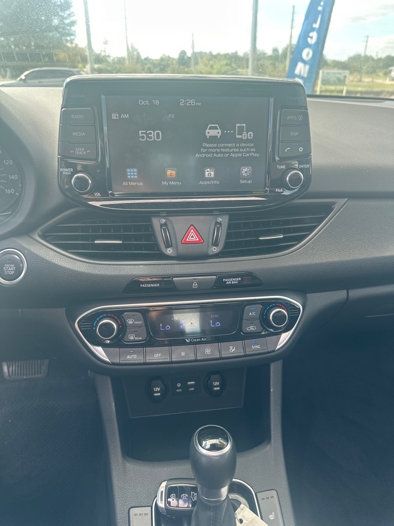 Hyundai Elantra GT Base 6A 2020 Hyundai Elantra GT Base 6A 2020