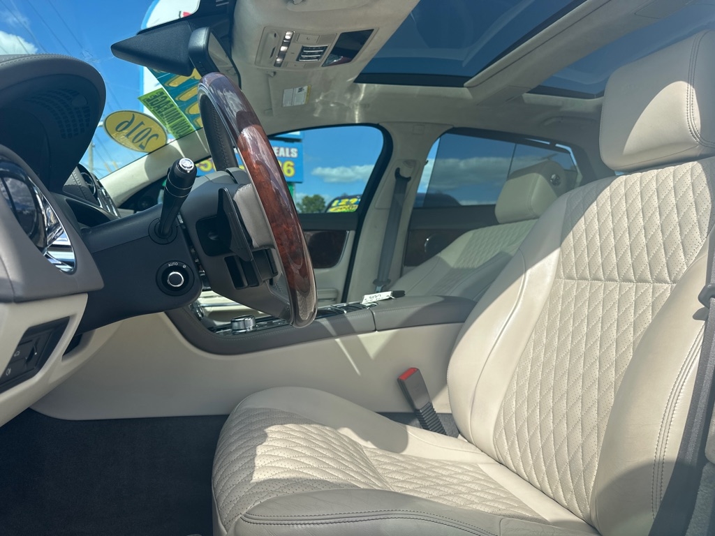 Jaguar XJ-Series XJL Portfolio 2016 Jaguar XJ-Series XJL Portfolio 2016