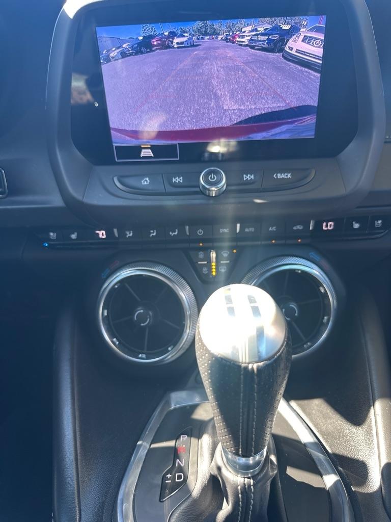 Chevrolet Camaro  2021