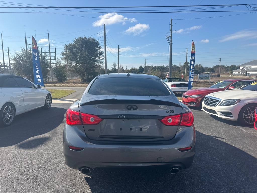 Infiniti Q50 Red Sport 400 AWD 2017