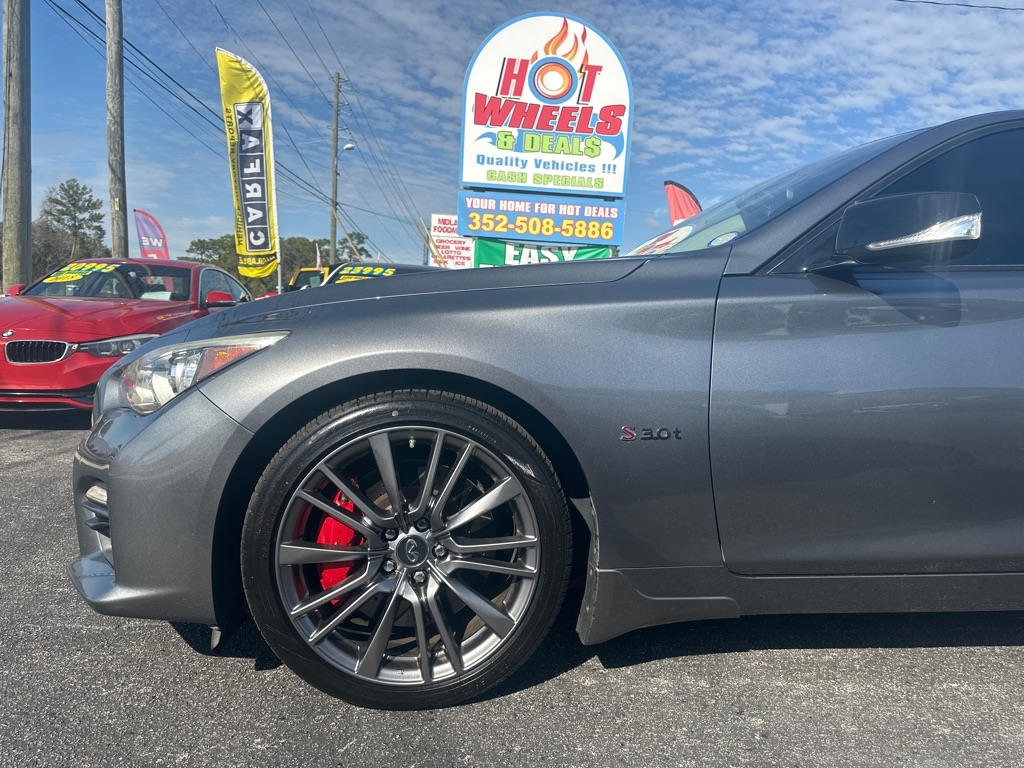 Infiniti Q50 Red Sport 400 AWD 2017