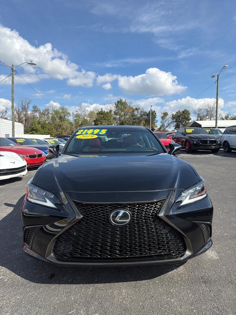 Lexus ES 350 F SPORT 2019