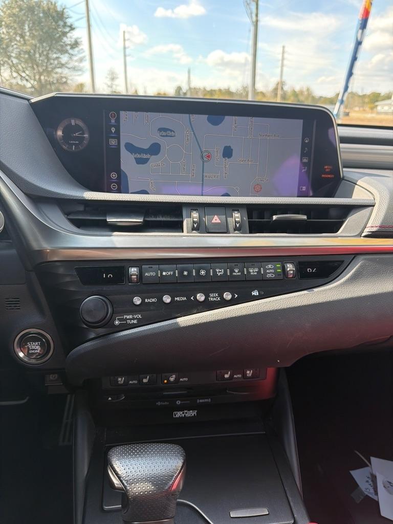 Lexus ES 350 F SPORT 2019