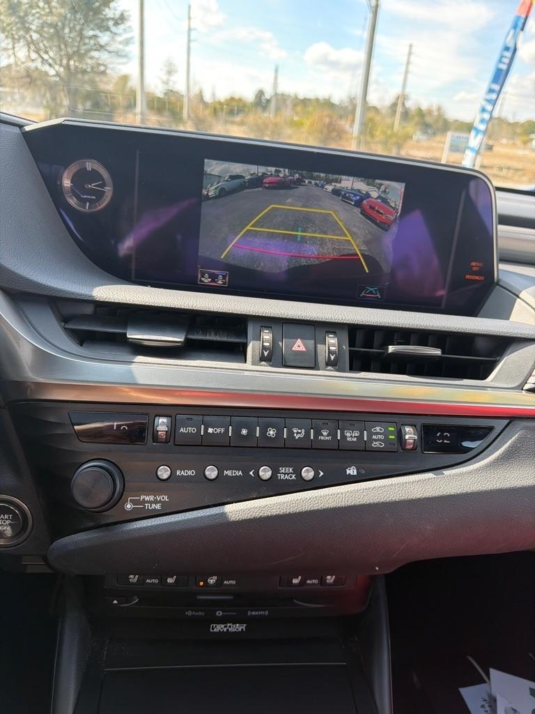 Lexus ES 350 F SPORT 2019