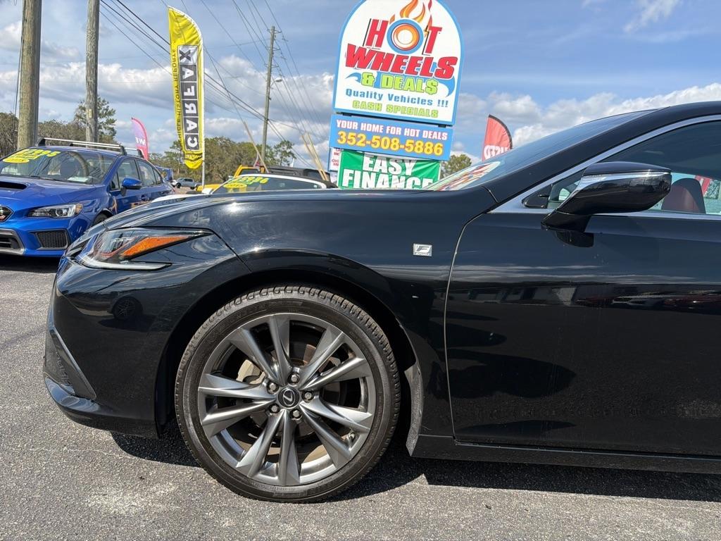 Lexus ES 350 F SPORT 2019