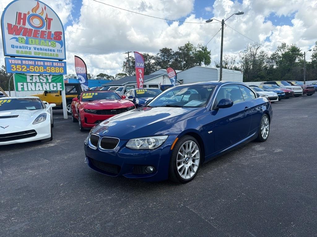 BMW 3-Series 328i Convertible 2011