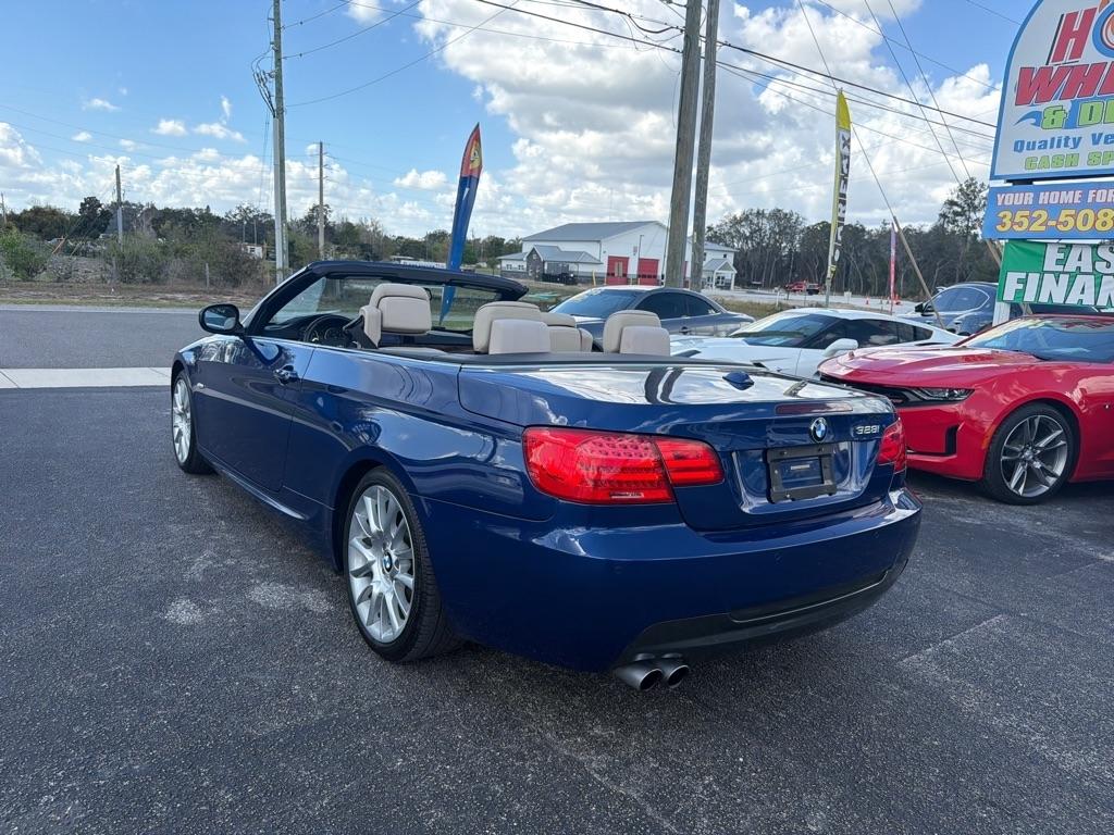 BMW 3-Series 328i Convertible 2011