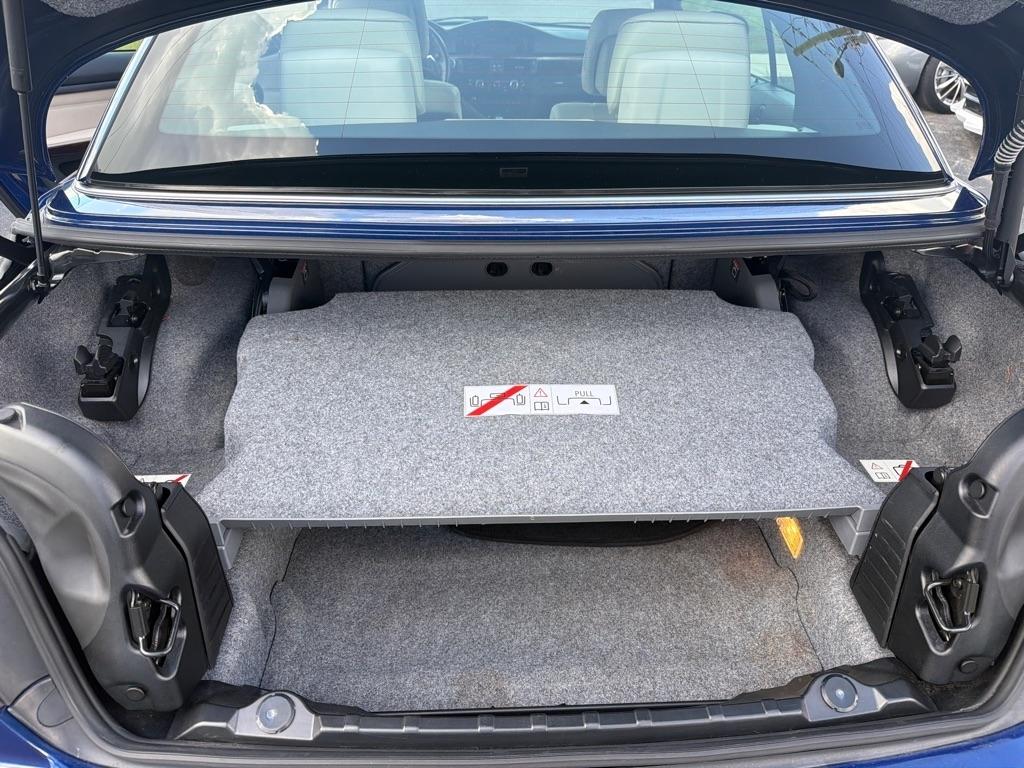 BMW 3-Series 328i Convertible 2011