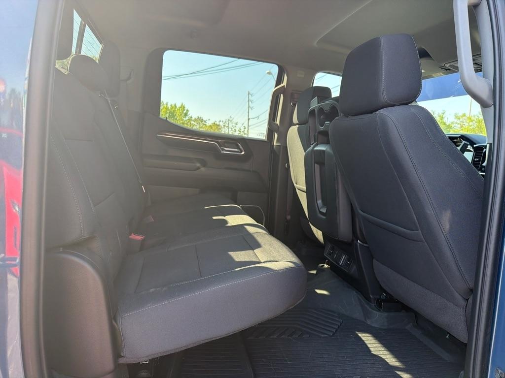 Chevrolet Silverado 1500 LT Crew Cab 4WD 2024