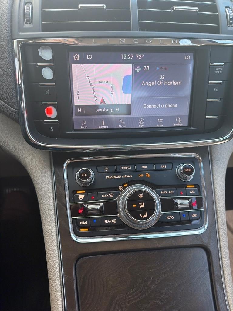 Lincoln Continental Standard FWD 2020