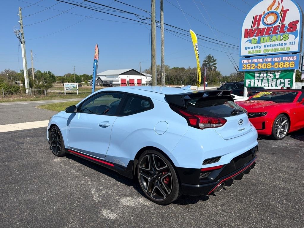 Hyundai Veloster  2021