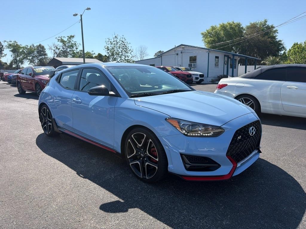 Hyundai Veloster  2021