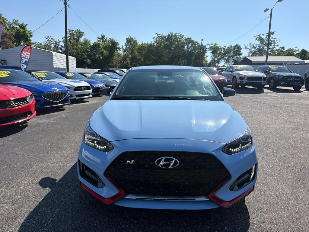 Hyundai Veloster  2021