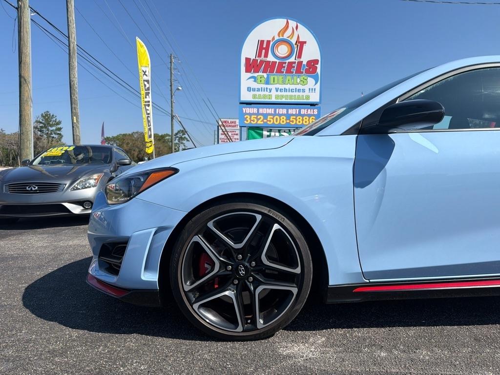 Hyundai Veloster  2021