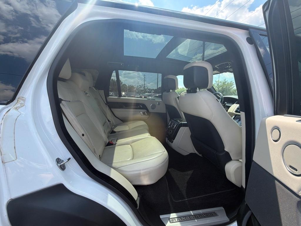 Land Rover Range Rover Supercharged LWB 2019