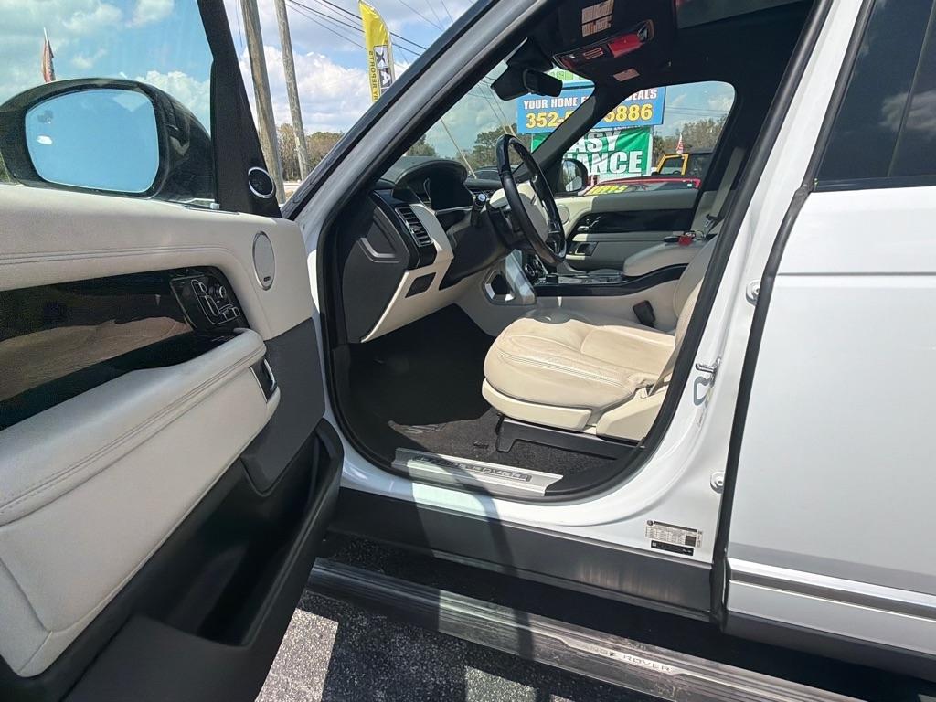 Land Rover Range Rover Supercharged LWB 2019