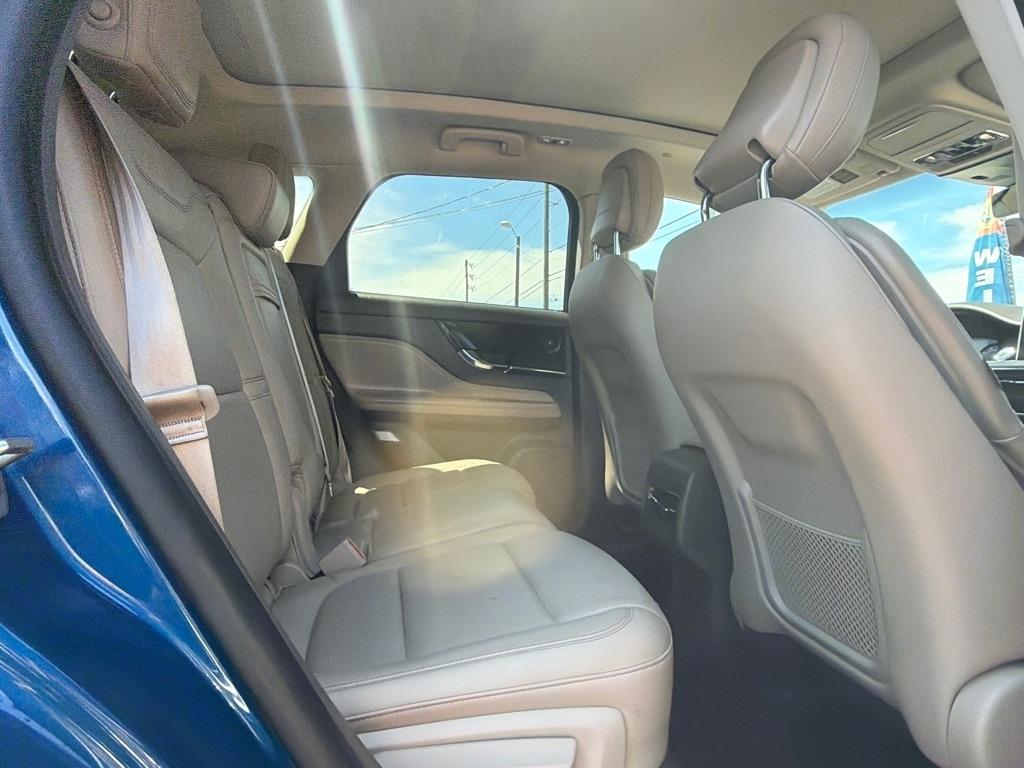 Lincoln Corsair  2020