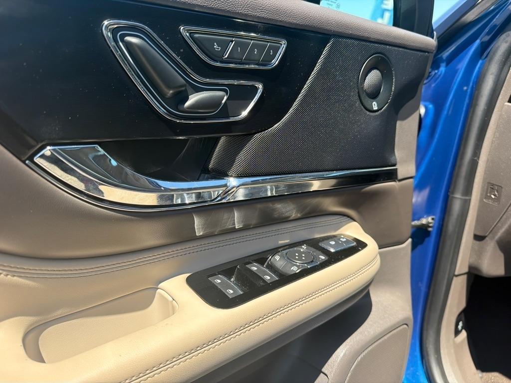 Lincoln Corsair  2020