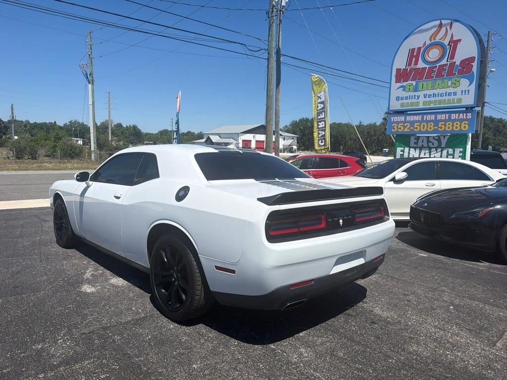 Dodge Challenger  2017