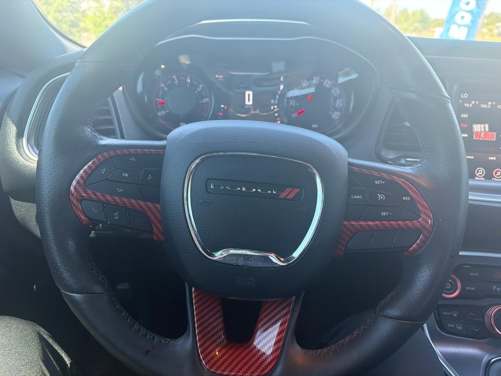 Dodge Challenger  2017