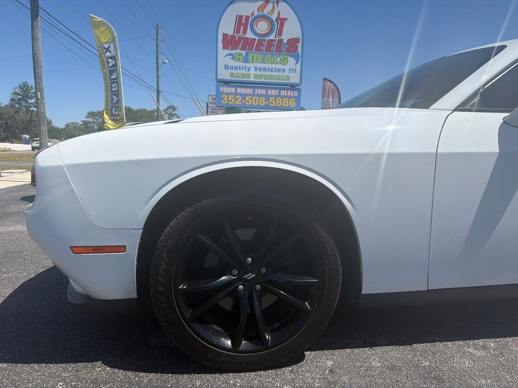 Dodge Challenger  2017