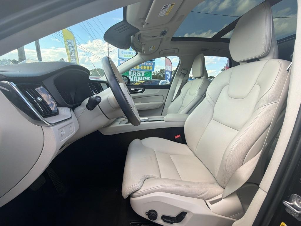 Volvo XC60  2020
