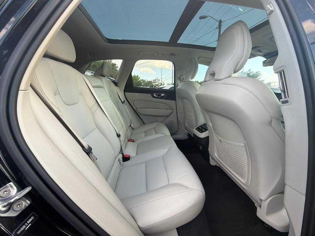 Volvo XC60  2020