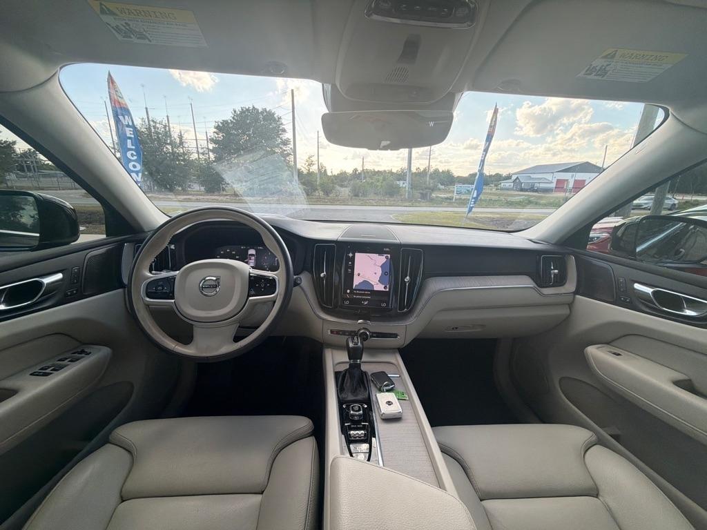 Volvo XC60  2020
