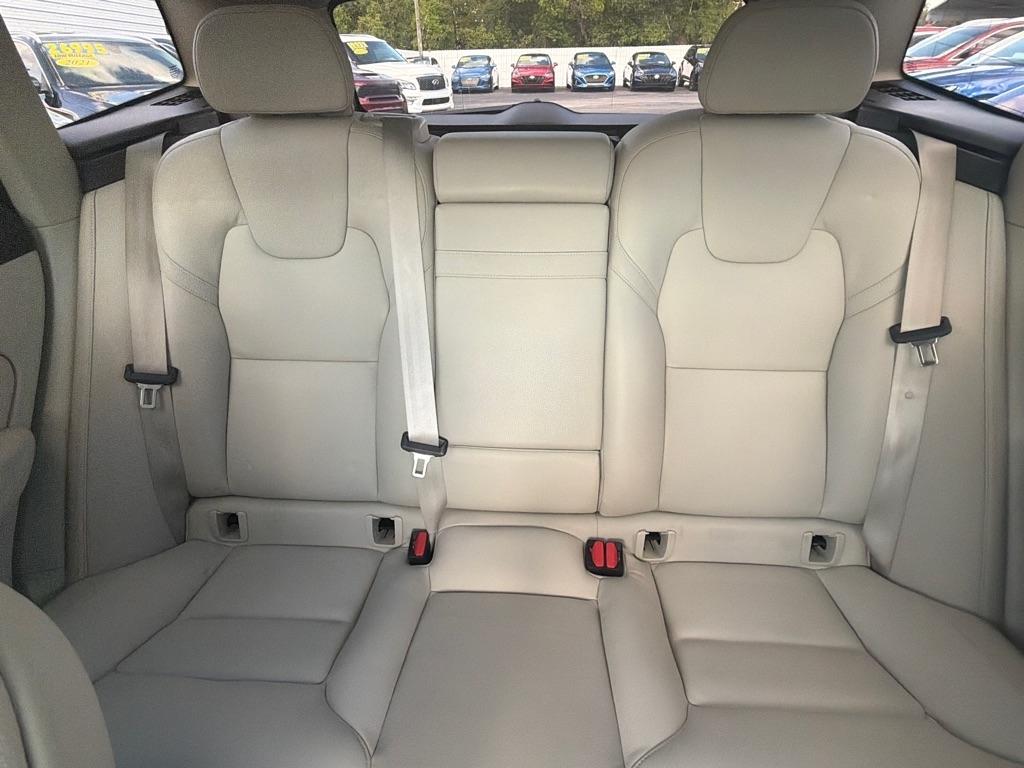 Volvo XC60  2020