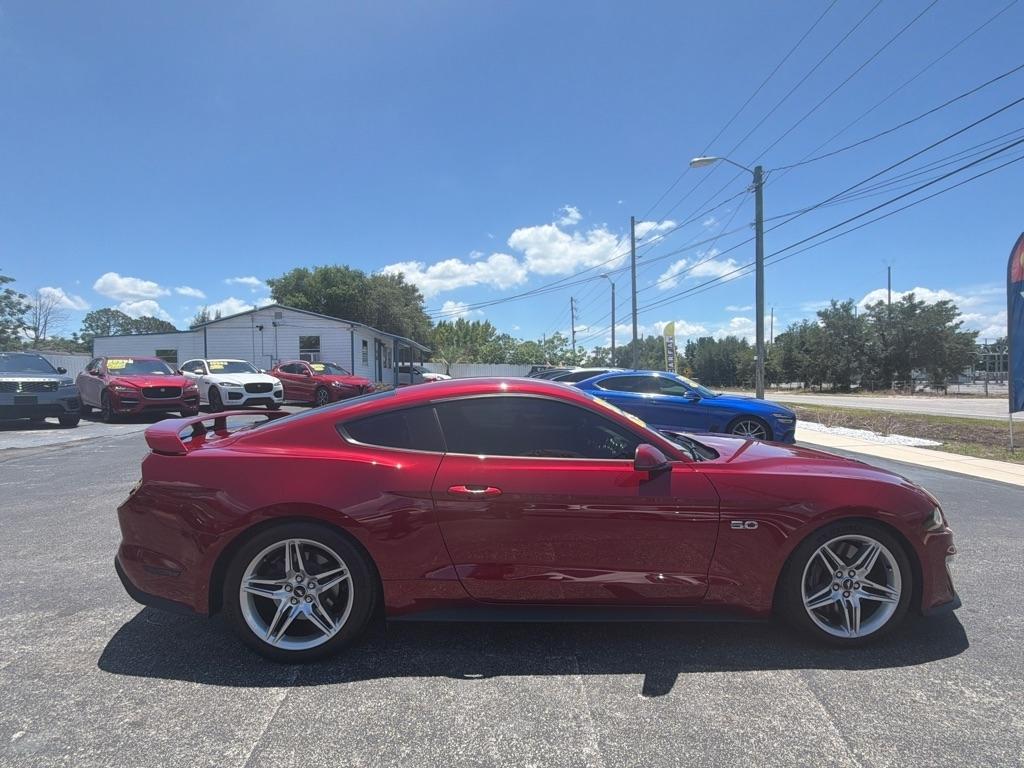 Ford Mustang GT Premium Coupe 2019