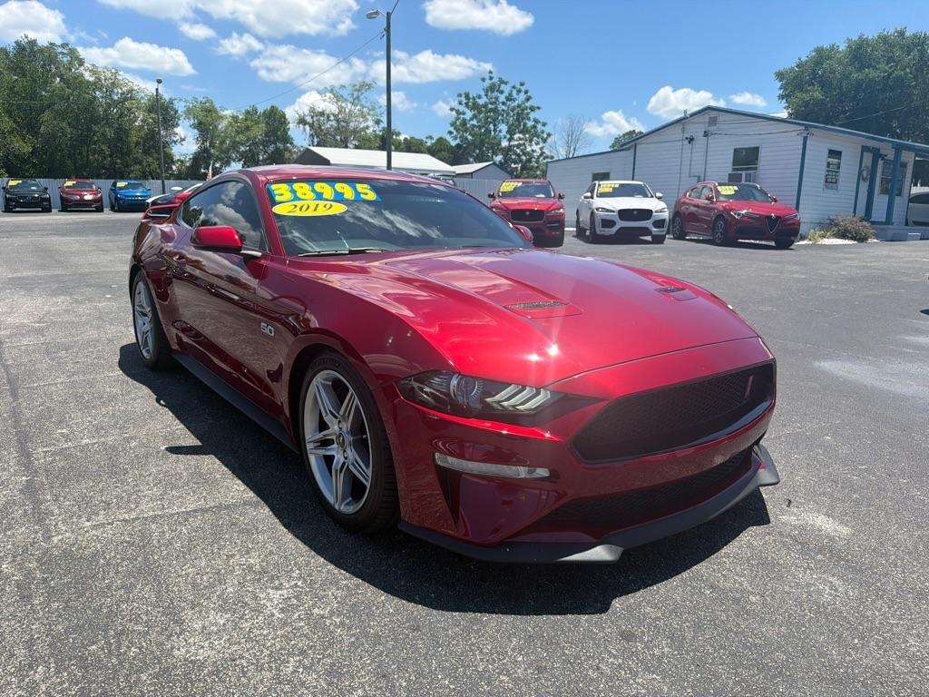 Ford Mustang GT Premium Coupe 2019
