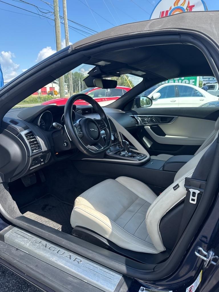Jaguar F-Type P300 Convertible 2020