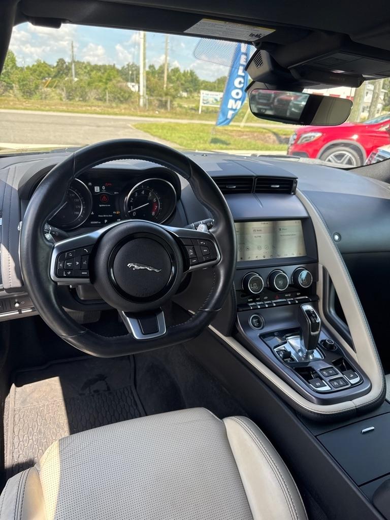 Jaguar F-Type P300 Convertible 2020