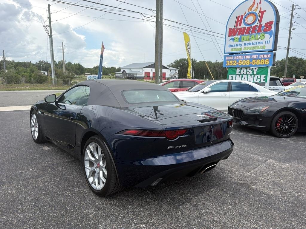 Jaguar F-Type  2020