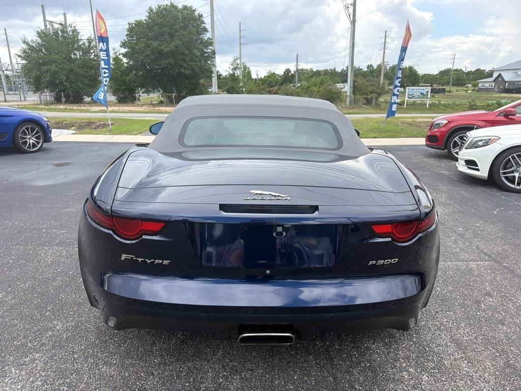 Jaguar F-Type  2020
