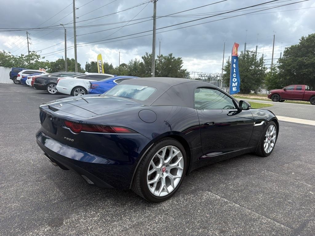 Jaguar F-Type  2020