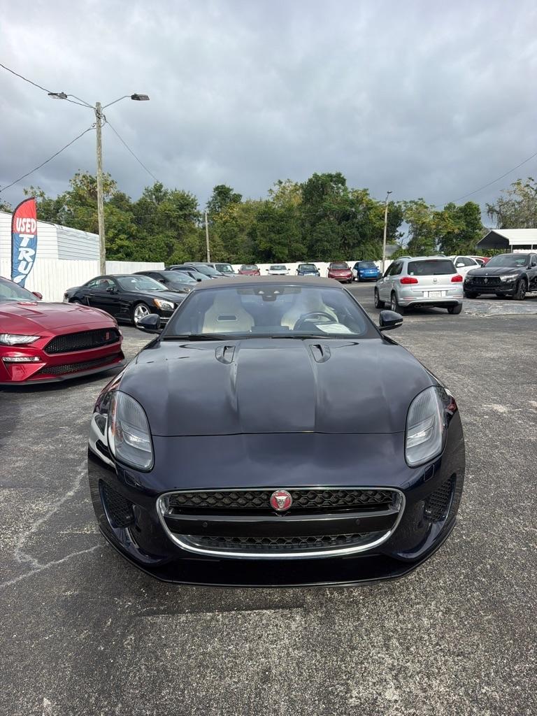Jaguar F-Type  2020