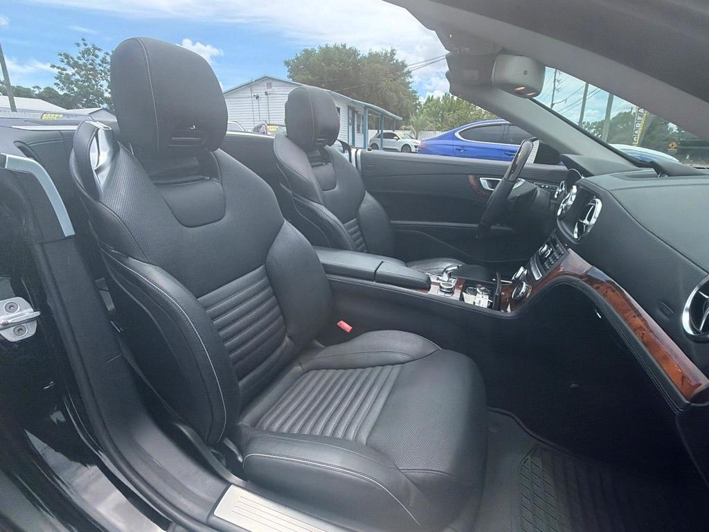 Mercedes-Benz SL-Class  2014