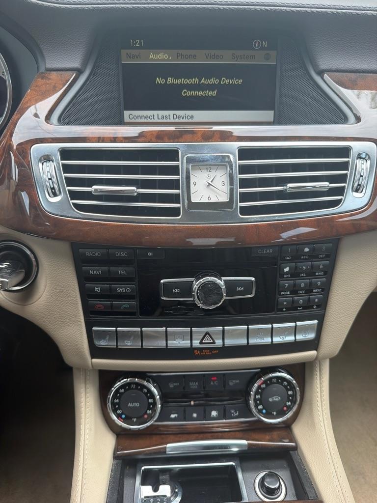 Mercedes-Benz CLS-Class  2012